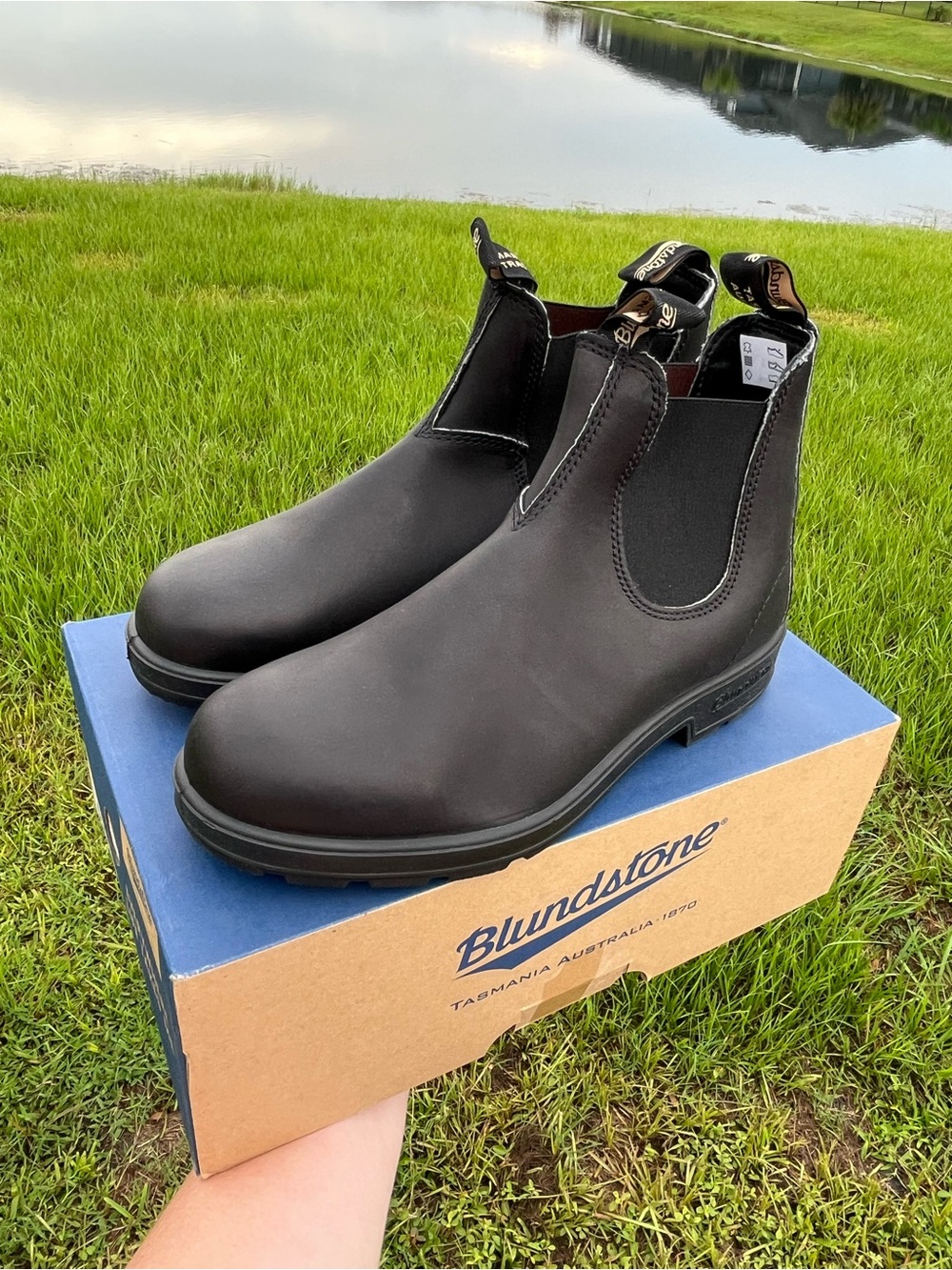 NWT Blundstone Black Chelsea Original 510 Slip-On Work Boots Size 8.5 - Picture 6 of 13